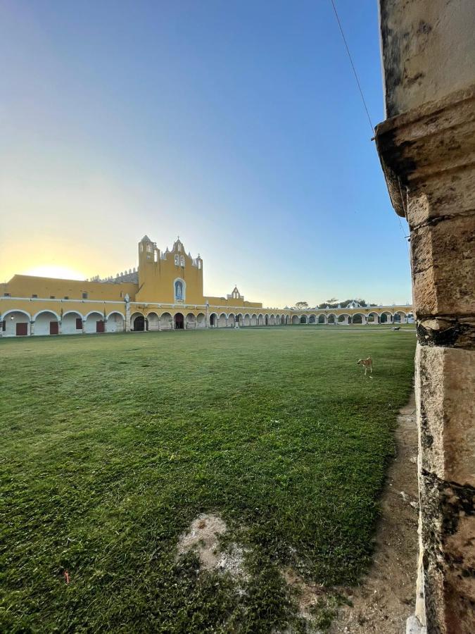 Bed and Breakfast Buenosdías Izamal Exterior foto