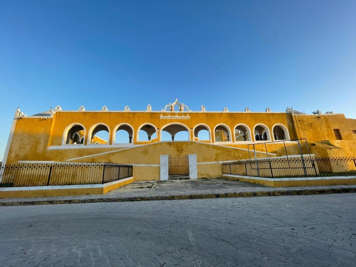 Bed and Breakfast Buenosdías Izamal Exterior foto