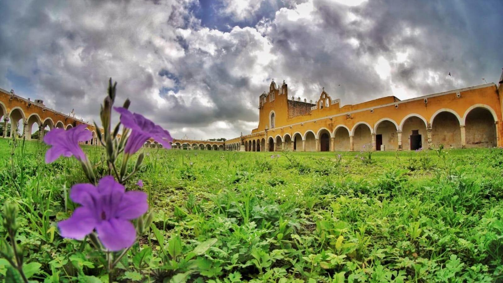 Bed and Breakfast Buenosdías Izamal Exterior foto